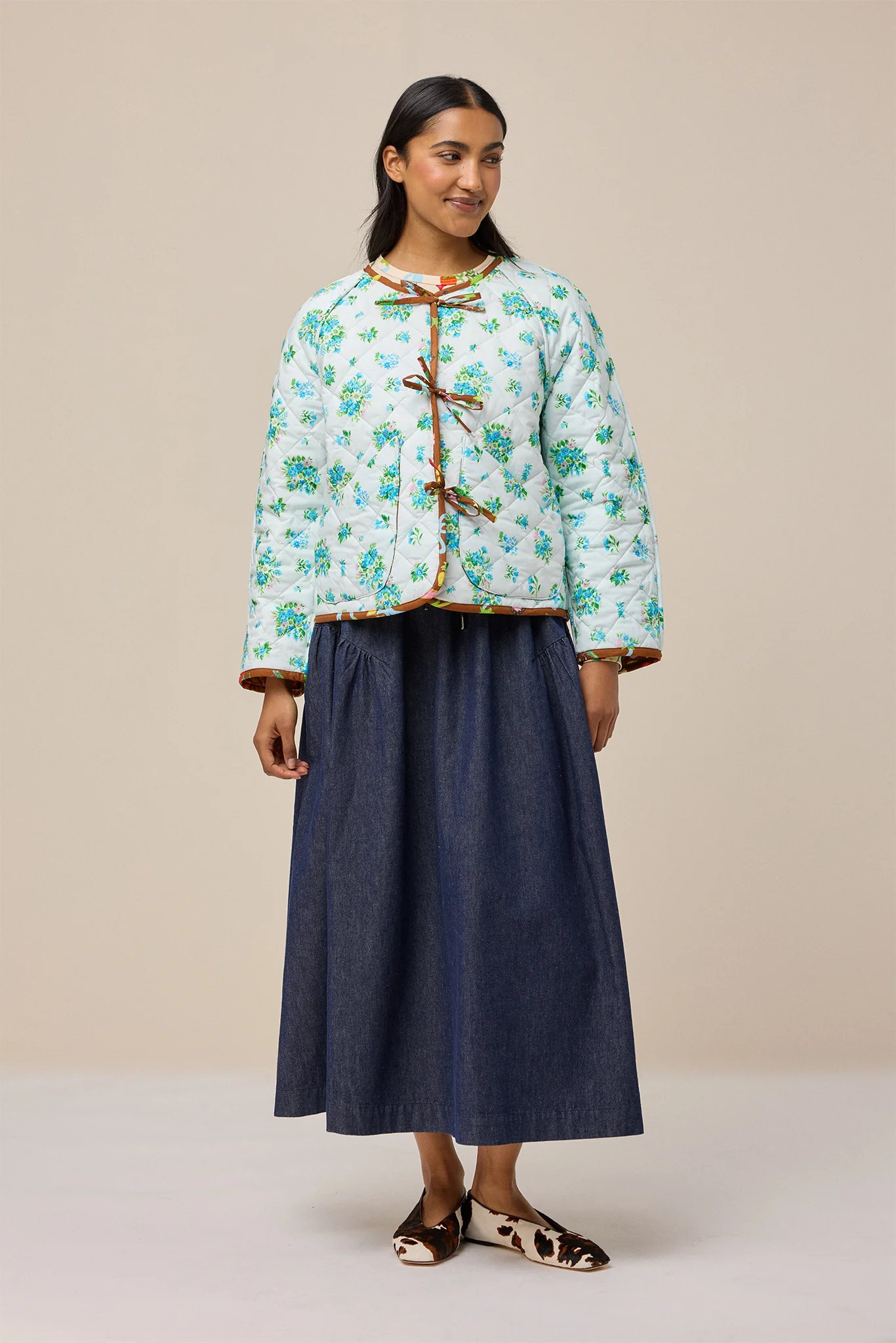 REVERSIBLE QUILTED JACKET - STORY BOOK/CHINTZ - Hercitys