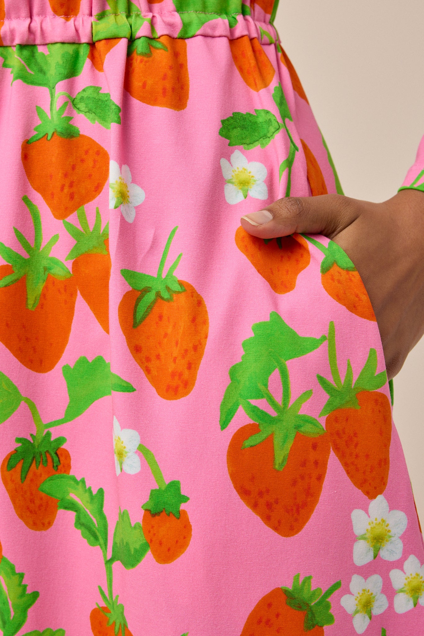 DUNES DRESS - STRAWBERRY PINK - Hercitys