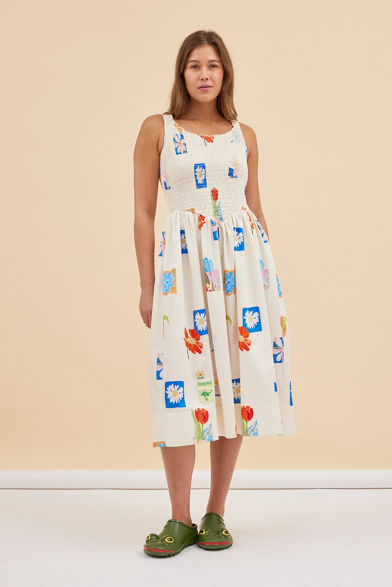 POPPY DRESS - FLORAL PATCHES - Hercitys