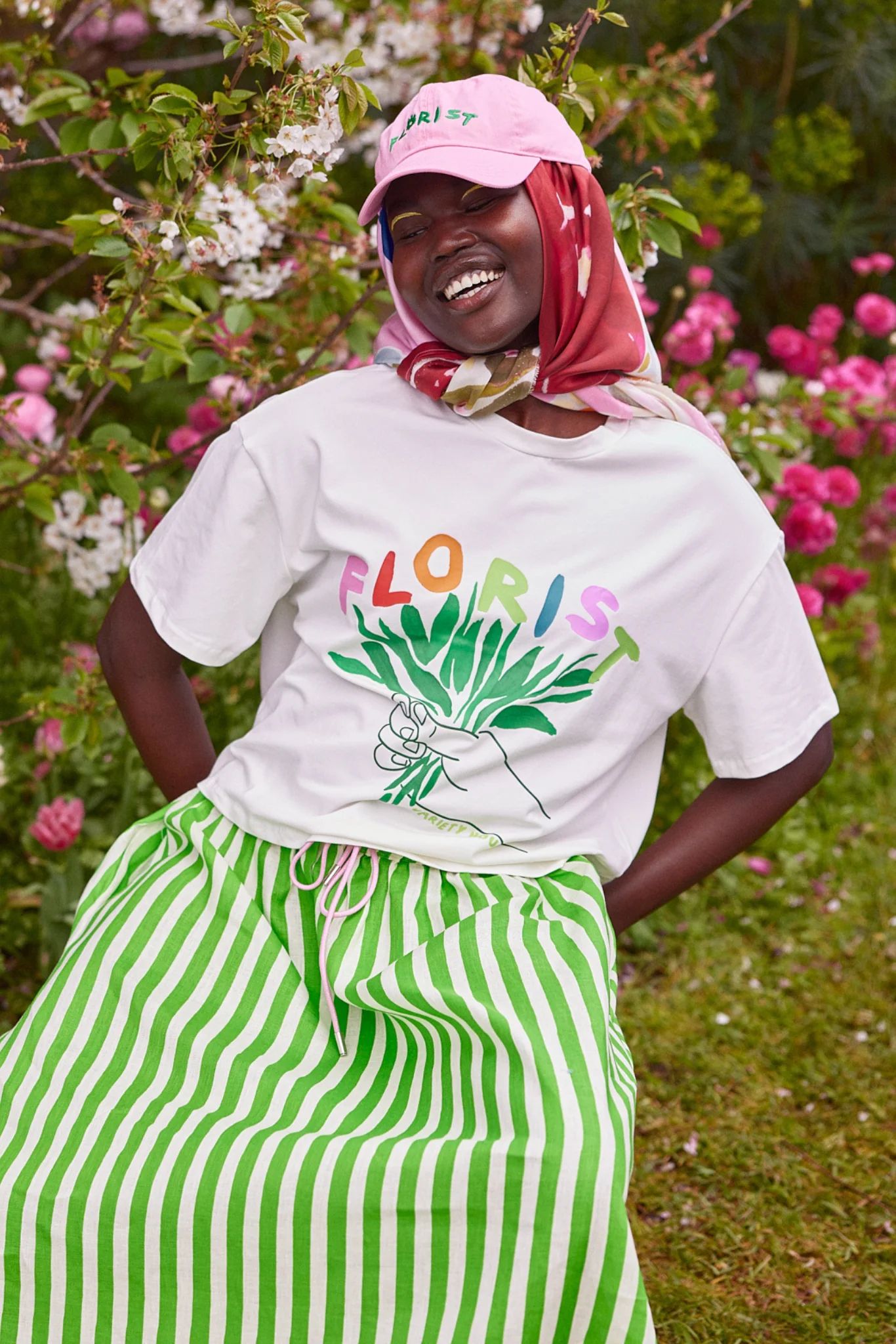 WEEKEND TEE - FLORIST - Hercitys